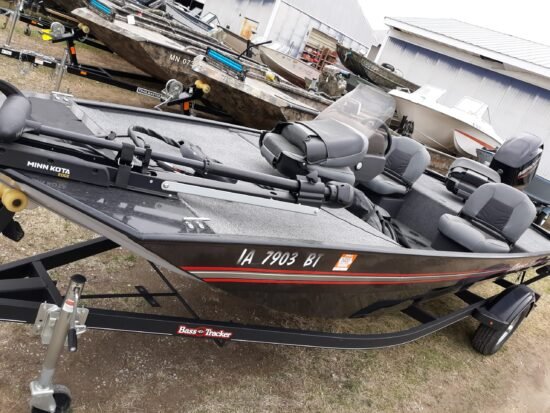 2020 Bass Tracker 16′ Classic XL (B17057) - Image 3