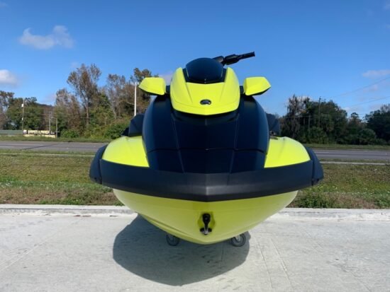 New 2022 Yamaha Three Seater Watercraft (FX CRUISER HO WITH AUDIO) - Image 6