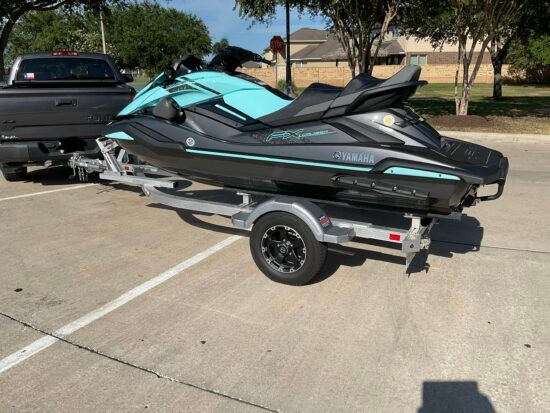 2022 Yamaha Three Seater Personal Watercraft (WAVERUNNER FX CRUISER HO) - Image 6