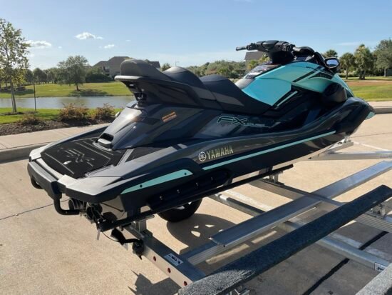 2022 Yamaha Three Seater Personal Watercraft (WAVERUNNER FX CRUISER HO) - Image 7